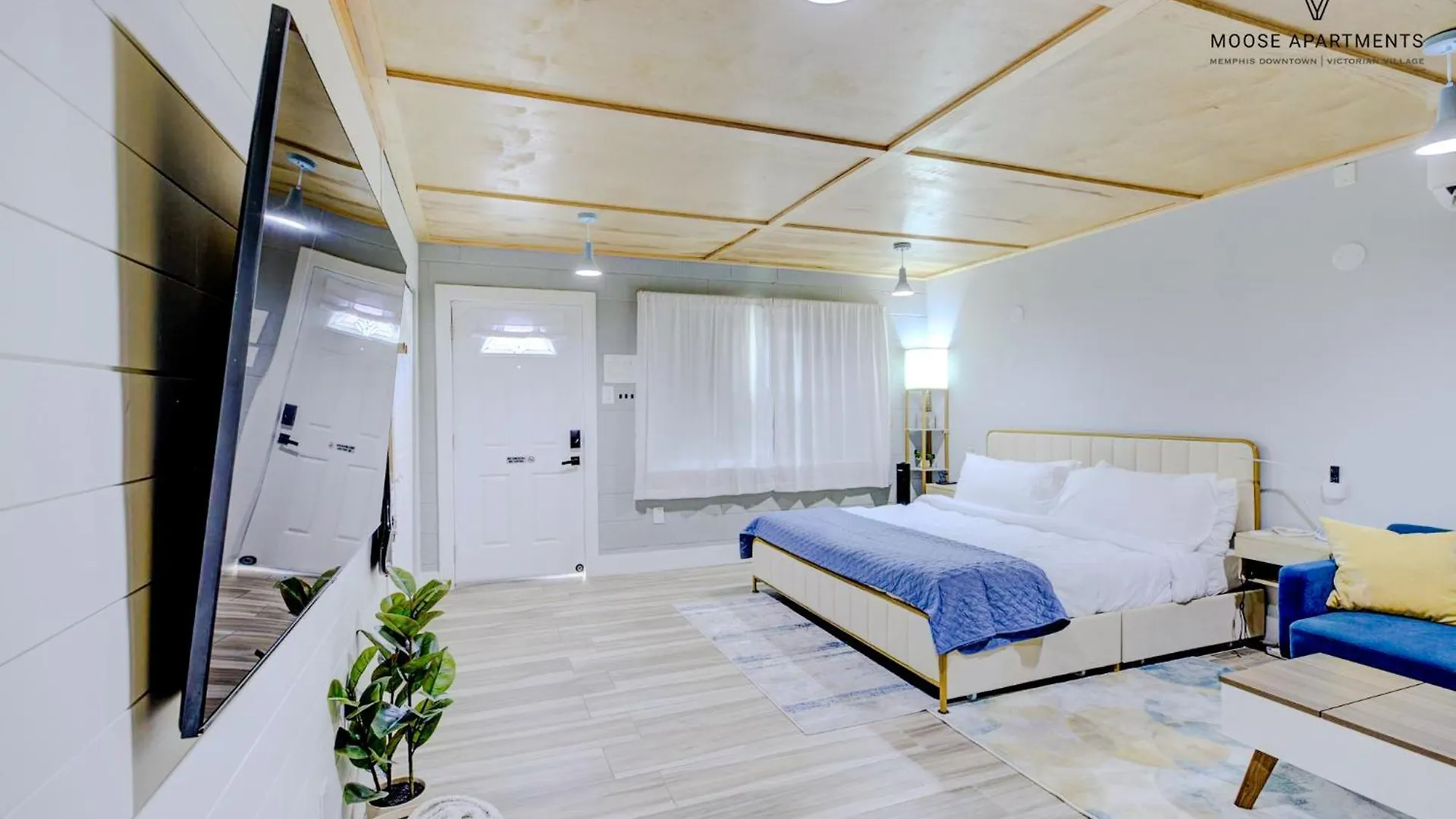 Apartment The Moose #5 - Modern Comfy Studio With King Bed, Free Parking & Fast Wifi Memphis