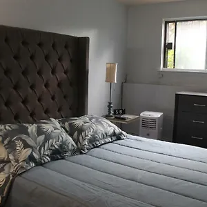 Jfk Area Away From Appartement New York
